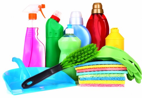 Professional sofa cleaning in a modern living room